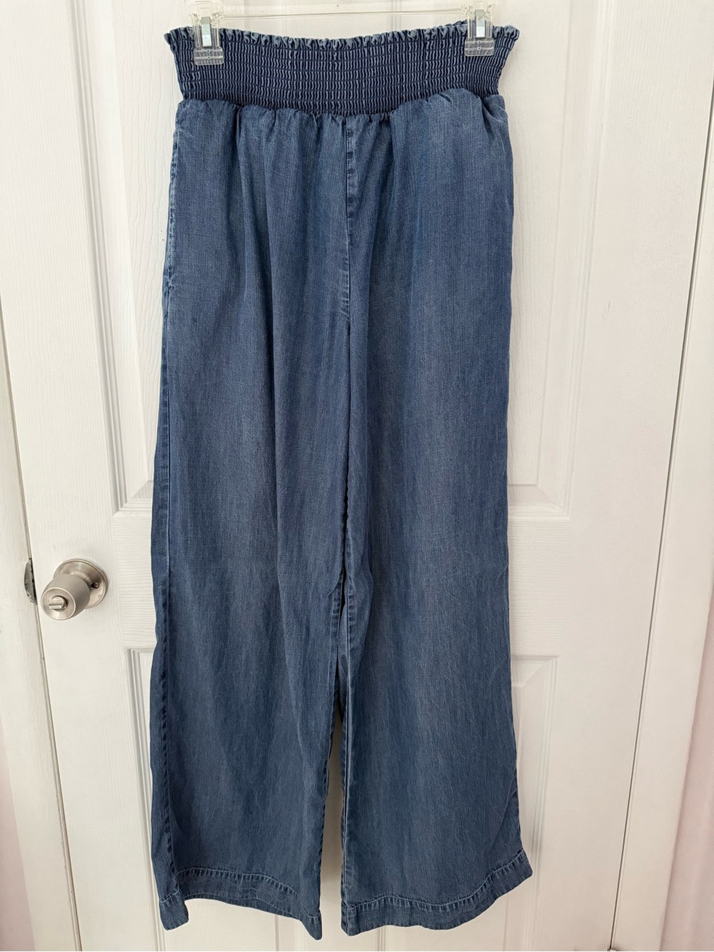 Bella Dahl Smocked Waist Pull on Chambray Pants Size Small